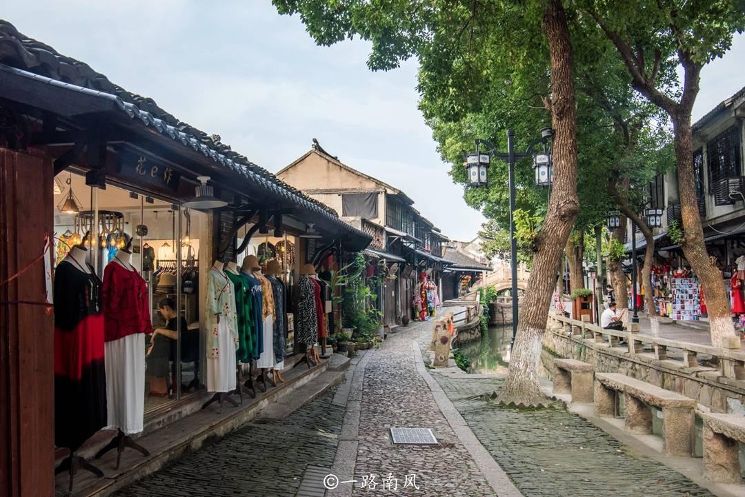 因与不具备从事保险业务或者保险中介业务资格的机构发生保险公估业务往来 大连三杰海上保险公估被罚1.5万元